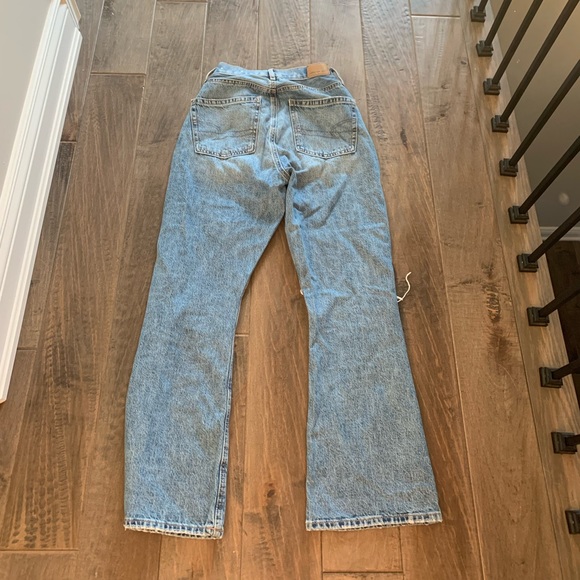 Blue ripped jeans - Picture 2 of 3